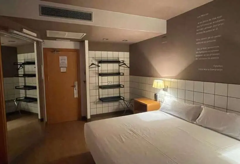 Standard Yhden Hengen Huone, B&b Hotel Miranda De Ebro
