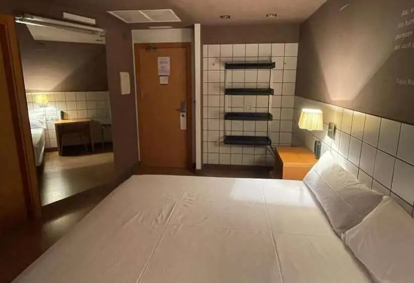 Standard Yhden Hengen Huone, B&b Hotel Miranda De Ebro