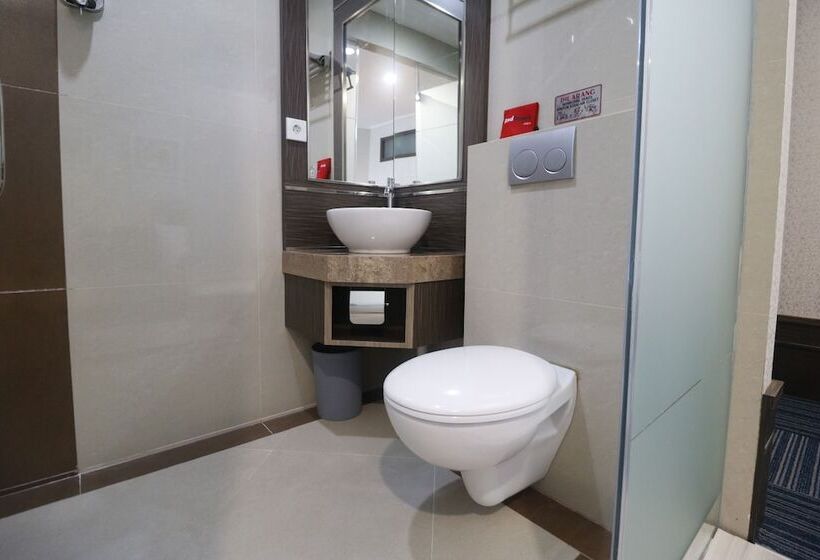 Номер Стандарт, Reddoorz Near Taman Bekapai