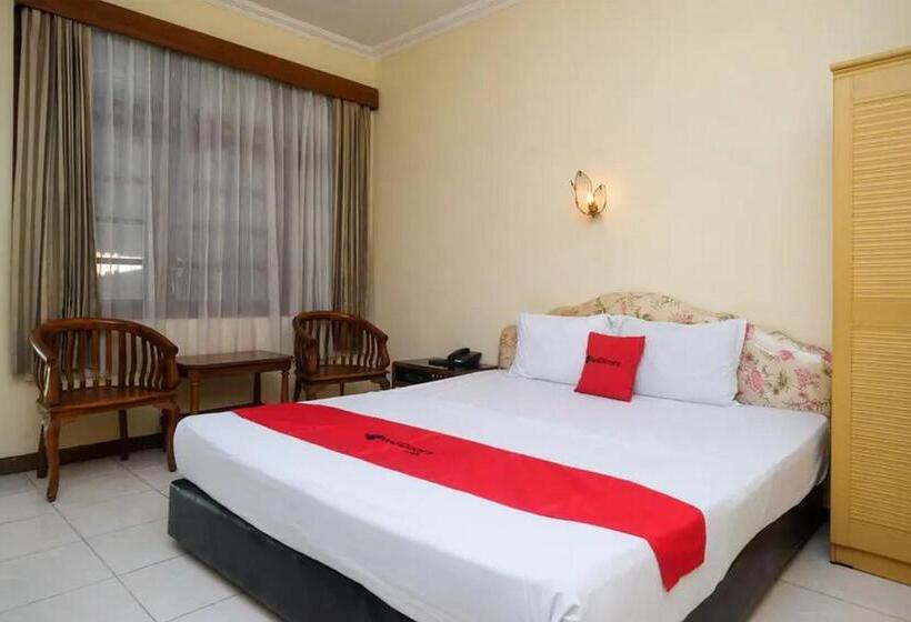 豪华房间, Reddoorz Plus @ Laweyan