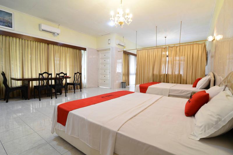 标准间, Reddoorz Plus @ Laweyan