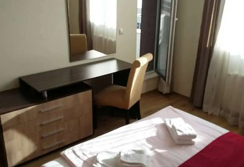 1 Schlafzimmer Superior Apartment, Apartments Mladost 1a 554