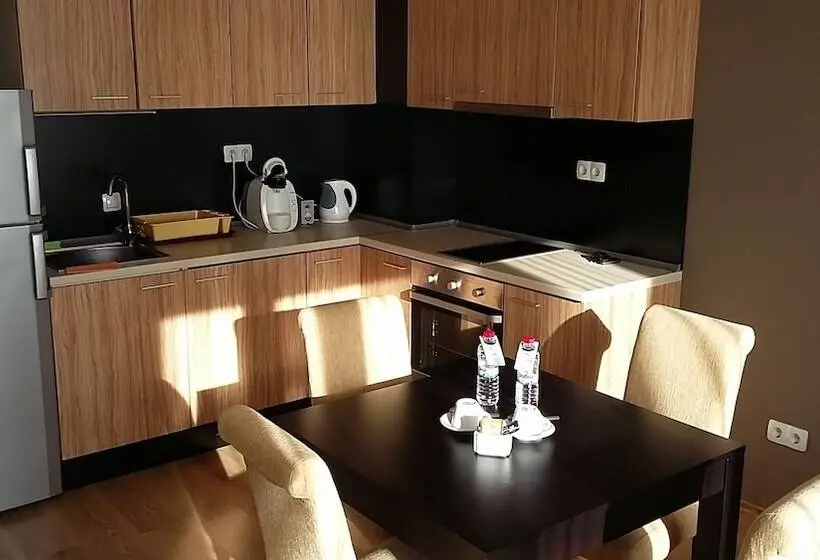 1 Schlafzimmer Superior Apartment, Apartments Mladost 1a 554