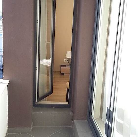 דירת חדר סופריור, Apartments Mladost 1a 554