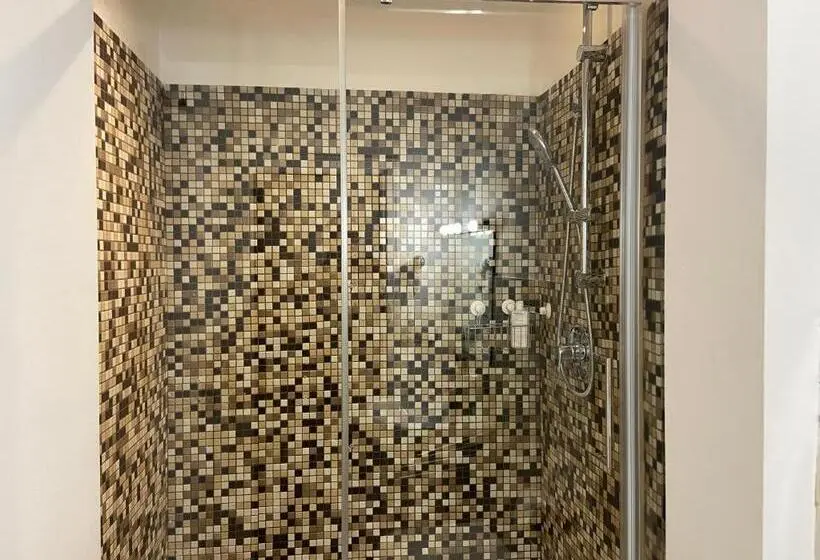 ファミリールーム, B&b Porta Baresana