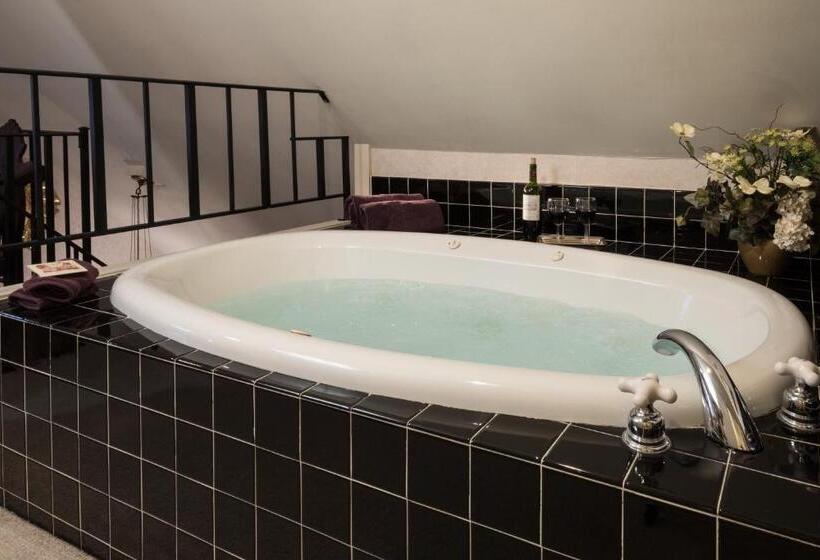 Номер Deluxe, Astor House