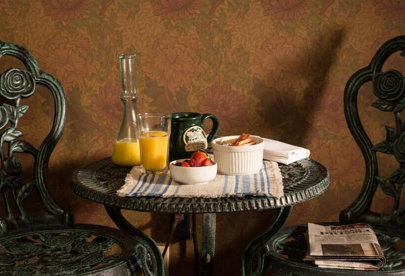 Номер Deluxe, Astor House