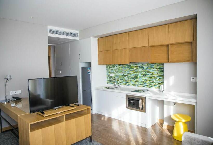 스탠다드 스튜디오 더블 침대, Element Chongli