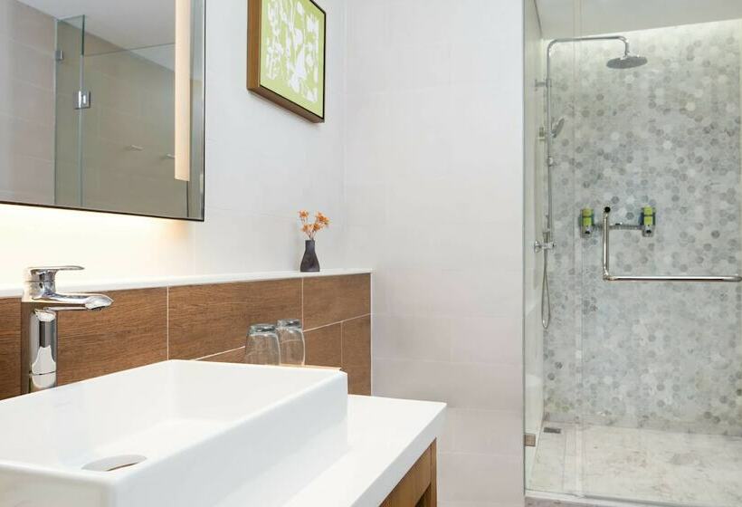 스탠다드 스튜디오 더블 침대, Element Chongli