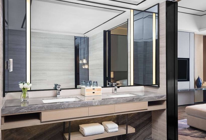 Апартаменты 1 Спальня, Marriott Nanjing South