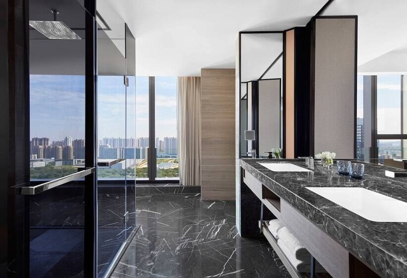 Апартаменты 1 Спальня, Marriott Nanjing South