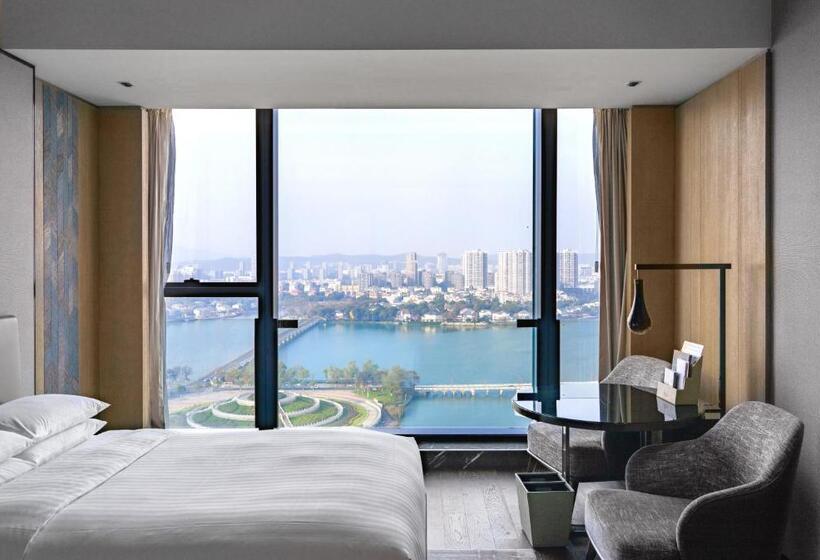 Стандартный Номер Кровать Кинг, Marriott Nanjing South