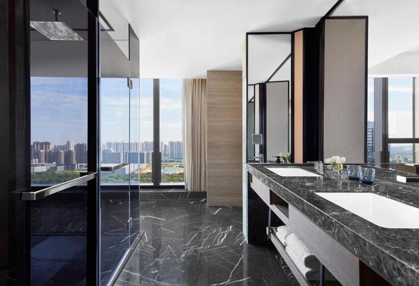 Апартаменты 1 Спальня, Marriott Nanjing South