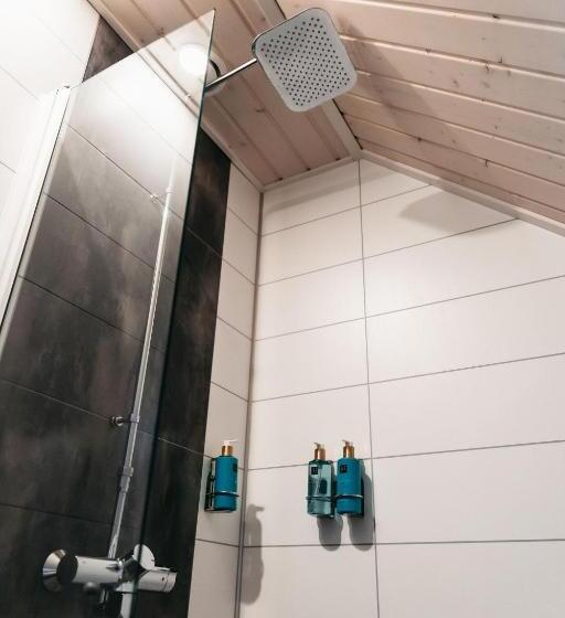 Хижина, Northern Lights Village Pyhä