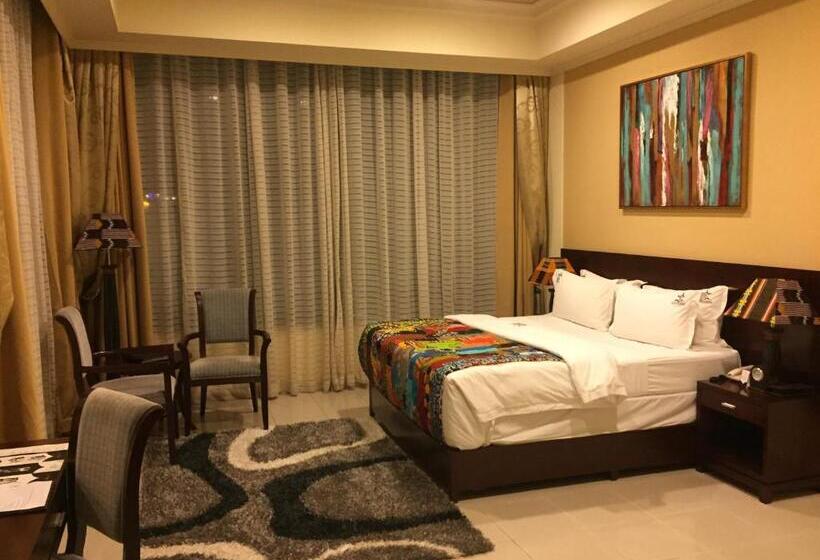 Suite Prezidențial, Royal Grand Hotel