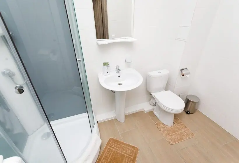 استودیوی استاندارد, Soft Inn