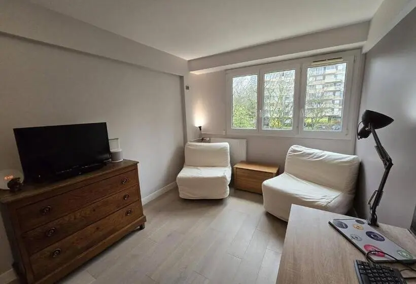 ガーデンビュースタンダードルーム, Chambre D Hôtes Paris La Défense Arena