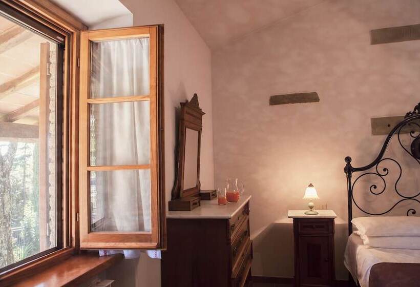 침실 1개 아파트, Buccia Nera