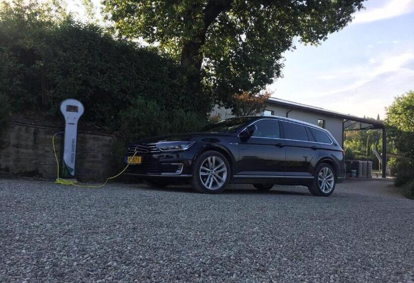 침실 1개 아파트, Buccia Nera