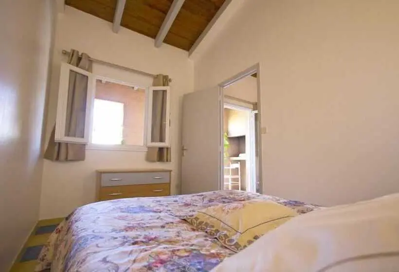 استودیوی استاندارد, Résidence Colombara