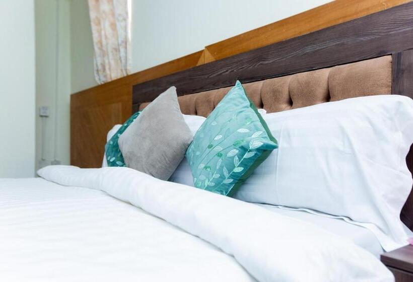 חדר דלוקס, Sam S Cottage