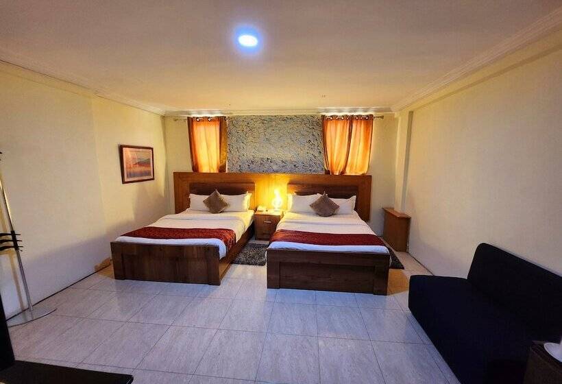 חדר דלוקס, Sam S Cottage