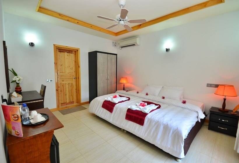 اتاق لوکس, Athiri Inn