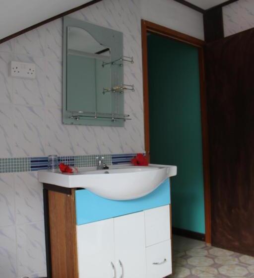 اتاق استاندارد با بالکن, Belle Des Iles