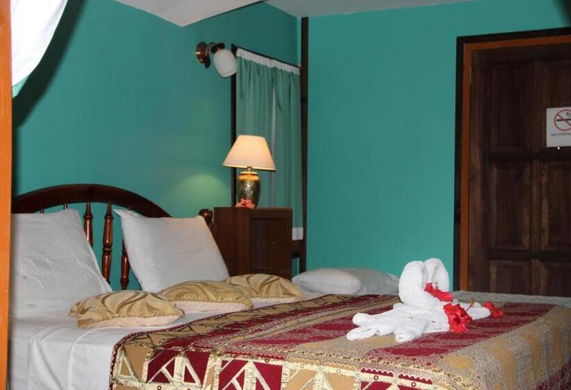 اتاق استاندارد با بالکن, Belle Des Iles