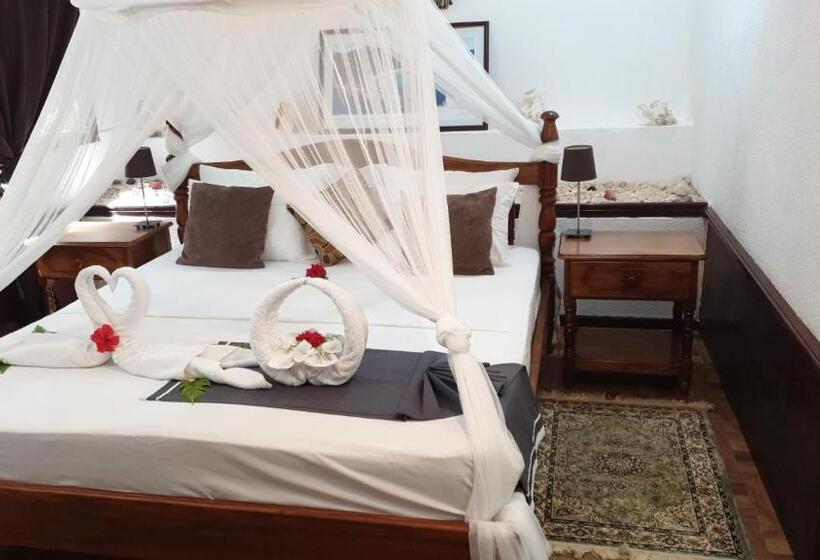 آپارتمان 1 خوابه, Belle Des Iles