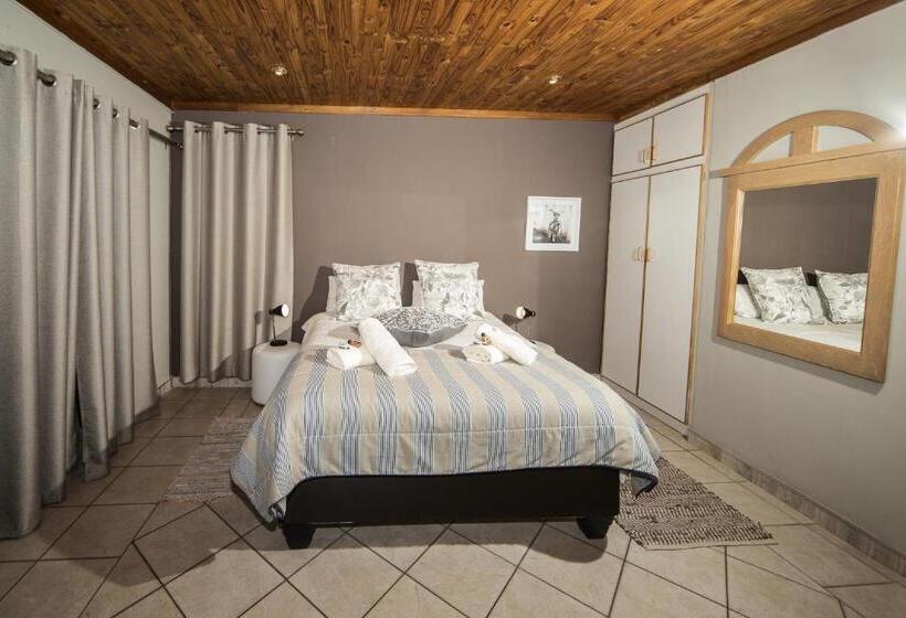 اتاق استاندارد, Out Of Africa Guesthouse