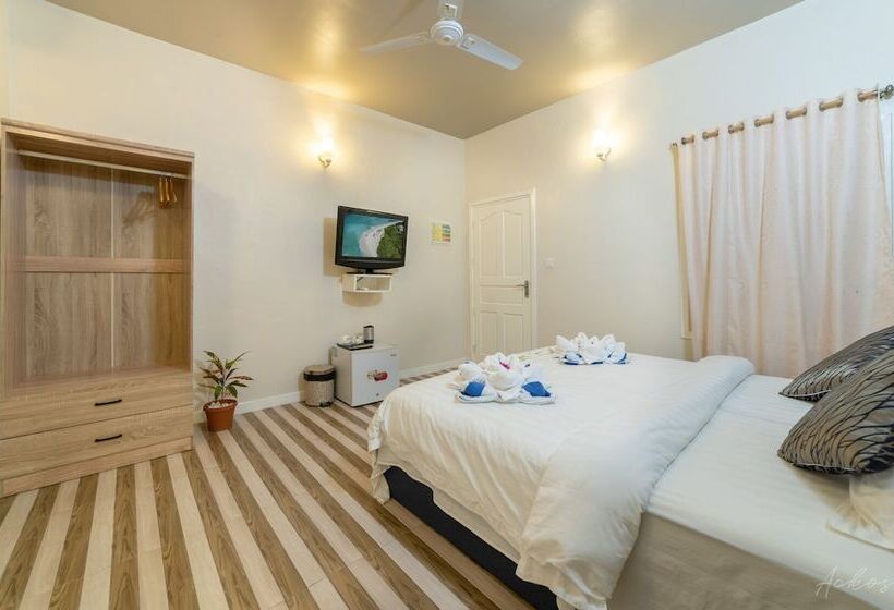 ویلای لوکس 1 خوابه, Palm Oasis At Ukulhas