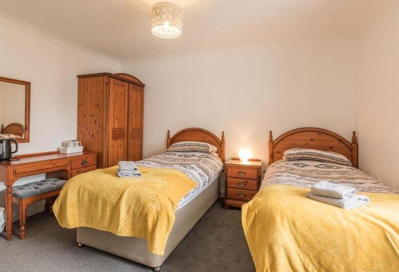 غرفة ديلوكس, The Wootons Inn