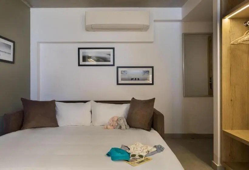 اتاق خانوادگی, Azur Hotel By St Hotels