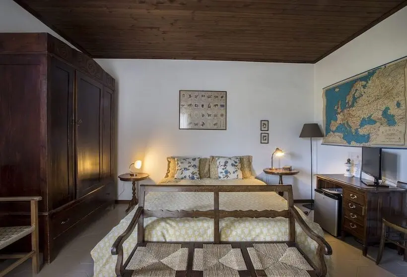 Standard Kolmen Hengen Huone, Agriturismo Ponterosa