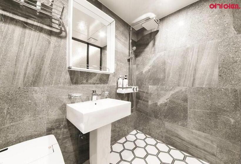 Quarto standard, Plum