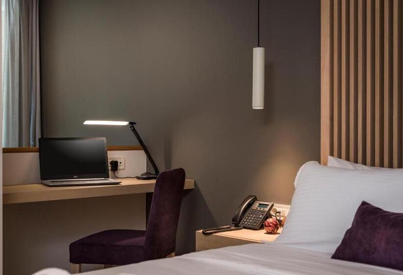 주니어 스위트, Trianon Luxury Apartments & Suites