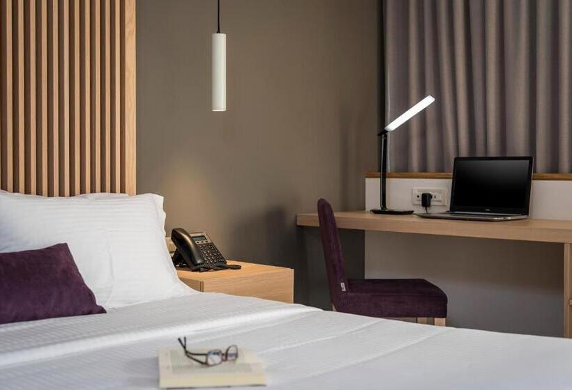 스탠다드 룸, Trianon Luxury Apartments & Suites