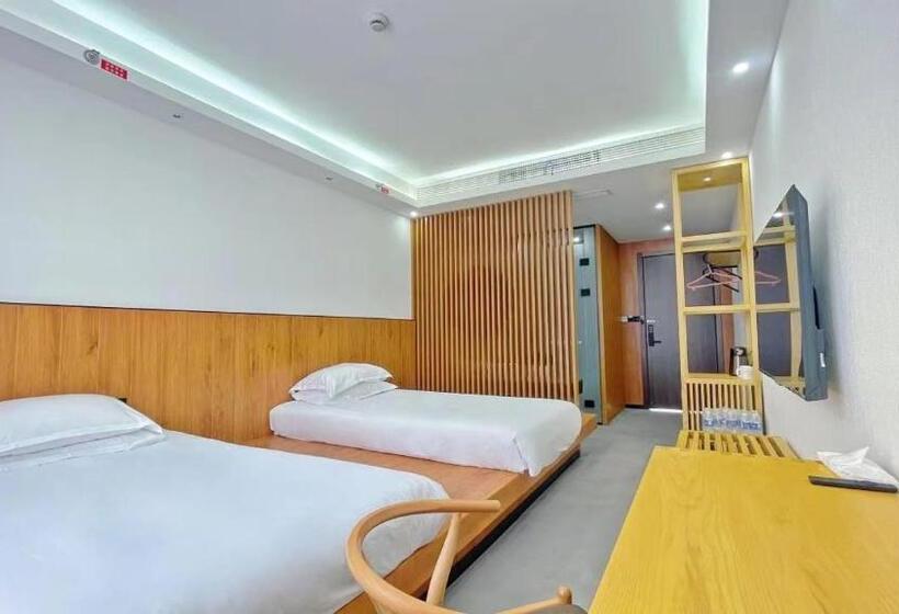 اتاق استاندارد, Lin Yin Holiday Hotel（pudong Airport）