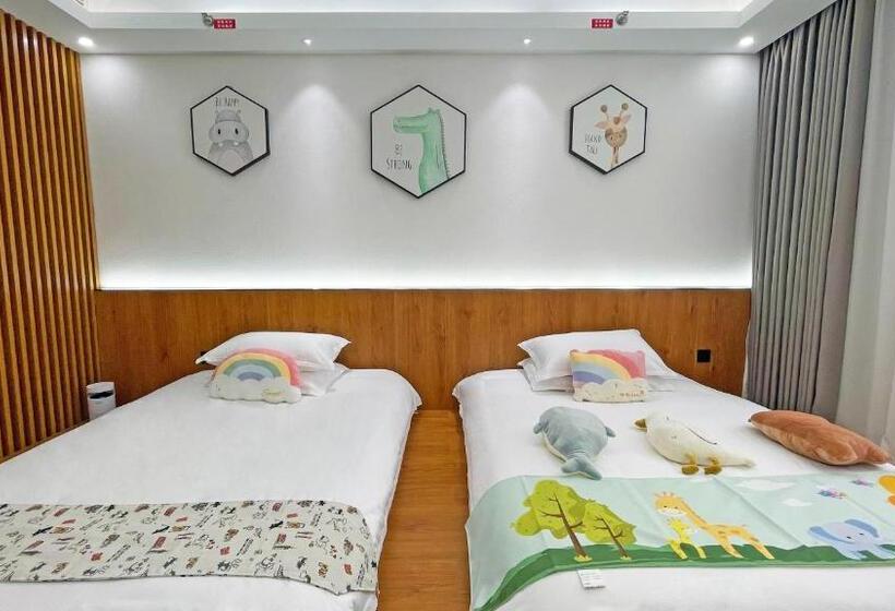 Standart Oda, Lin Yin Holiday Hotel(pudong Airport)