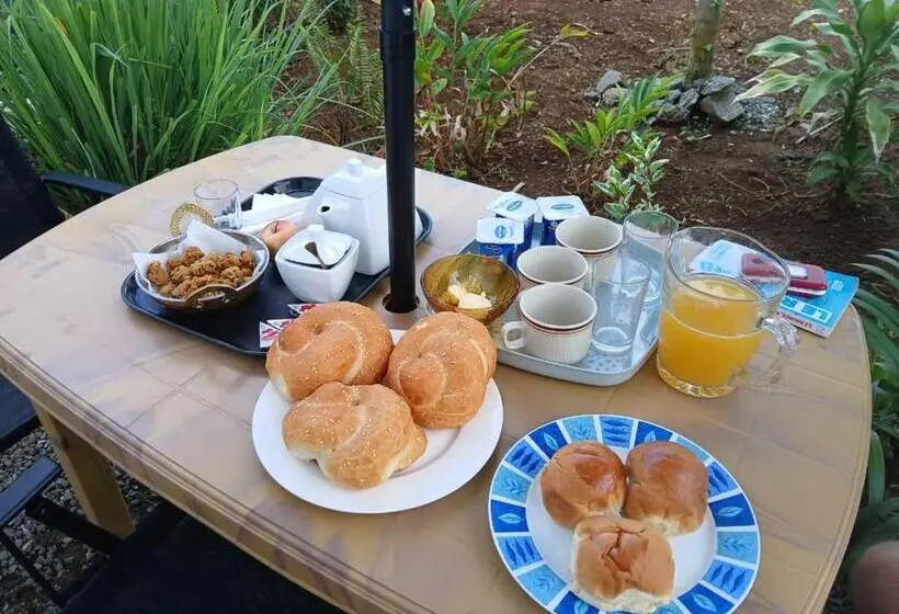 آپارتمان 1 خوابه با چشم‌انداز باغ, Gris Gris Guest House