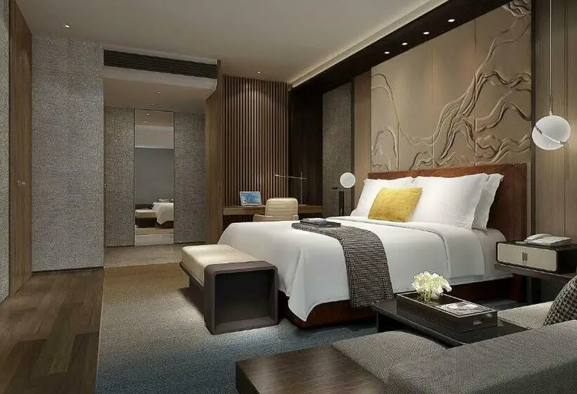 キングサイズベッドのクラシックルーム, Intercontinental Zhuhai, An Ihg