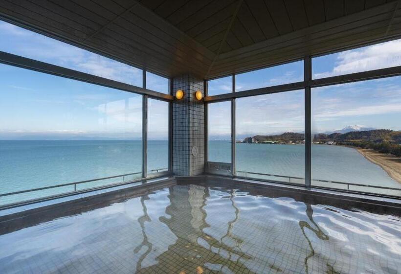 带景观的三人标准房间, Kamenoi Hotel Hikone