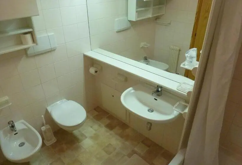استودیوی استاندارد, Residence Hotel Casa Metz