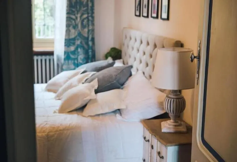 デラックスルーム, Villa Erre  Literary B&b