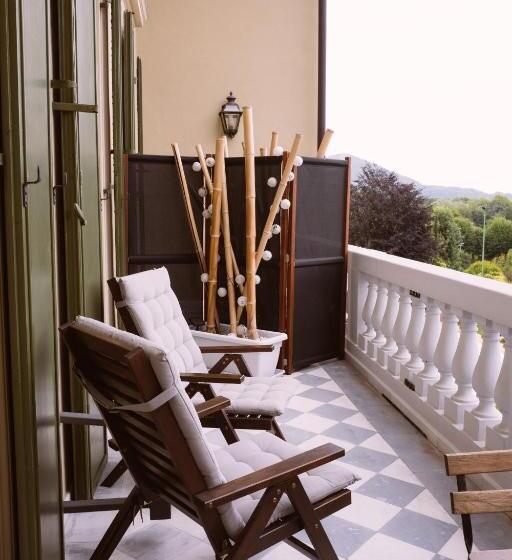 자쿠지 스위트, Villa Erre  Literary B&b