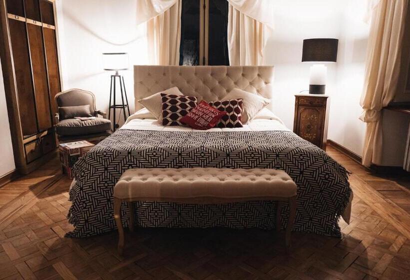 סוויטה עם ג'קוזי, Villa Erre  Literary B&b