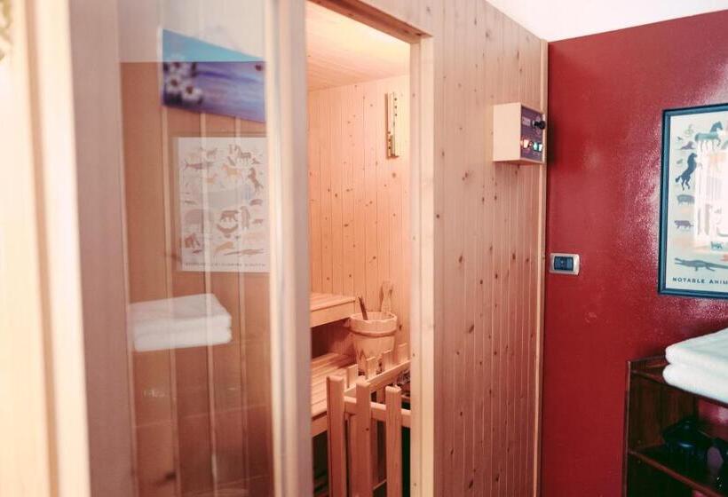 סוויטה, Villa Erre  Literary B&b