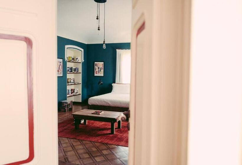 스위트, Villa Erre  Literary B&b