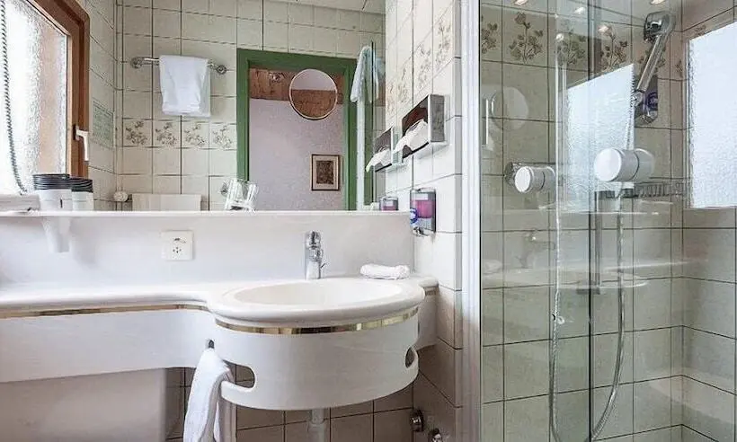 Chambre Supérieure avec Balcon, Astoria
